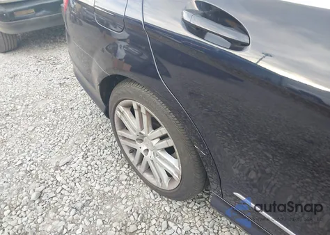 2009 Mercedes-Benz C 300 Luxury/Sport from USA, damaged, VIN WDDGF54X99R079071